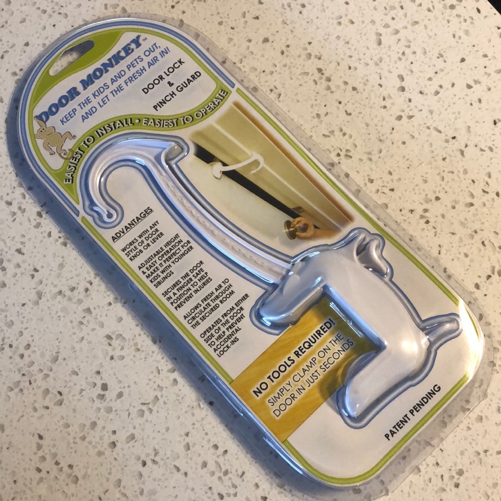 DOOR MONKEY Pinch Guard Safety Door Lock For Kids